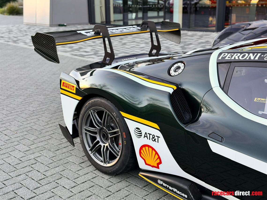 ferrari-296-challenge