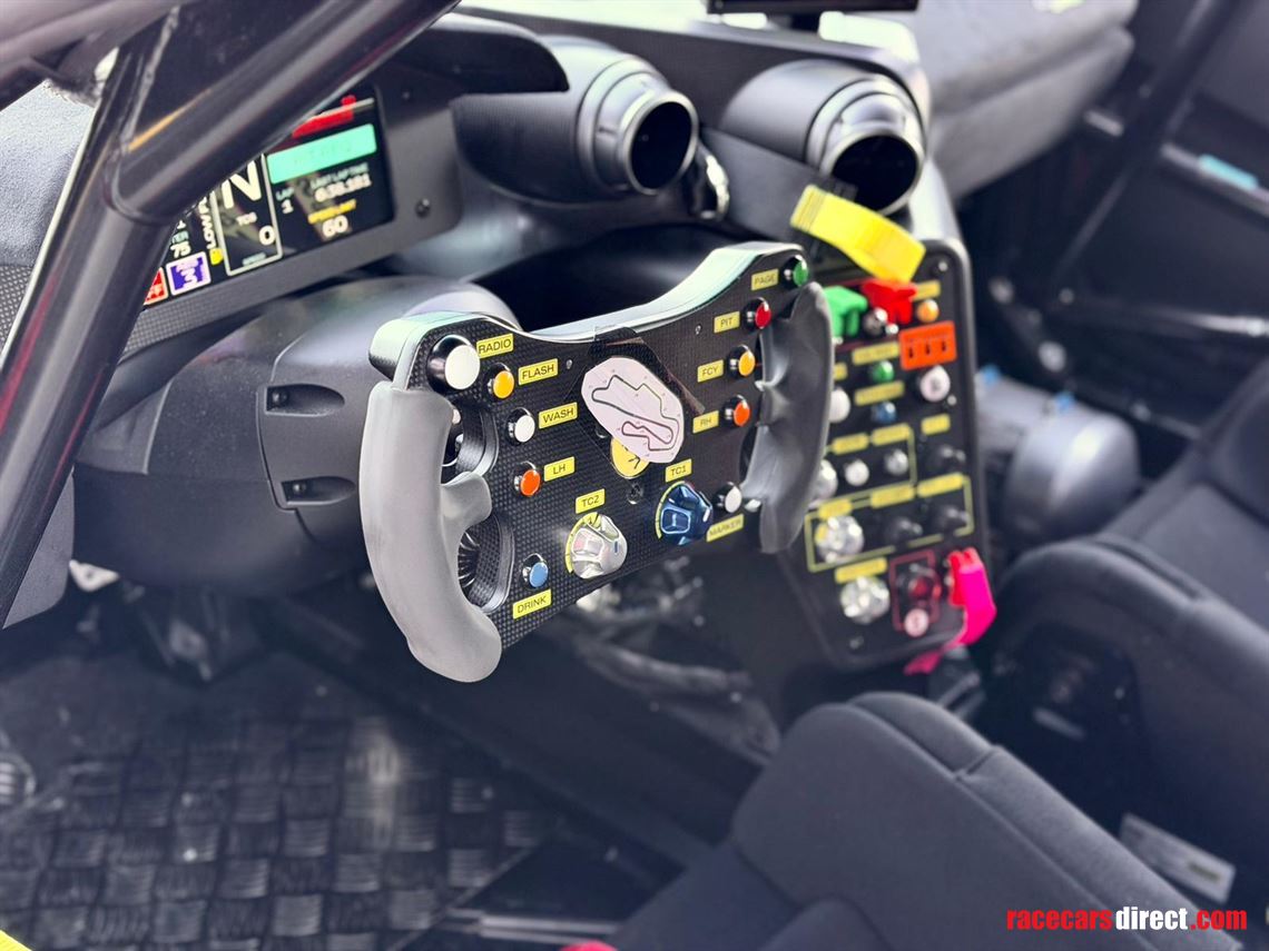 ferrari-296-challenge