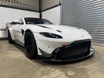 aston-martin-gt4-17a