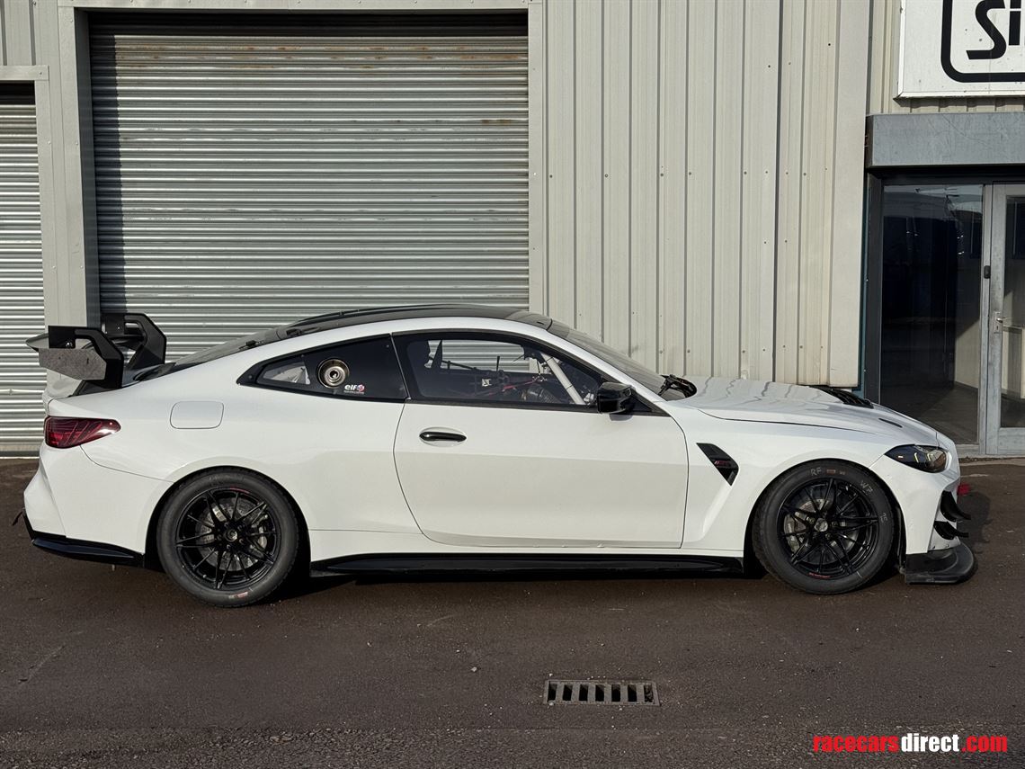 bmw-m4-gt4-g82-evo