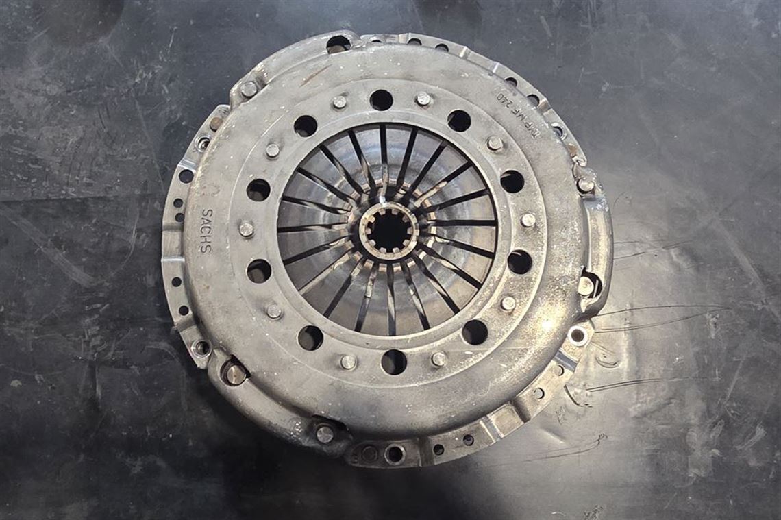 bmw-e36-m3-s50-group-n-sachs-race-clutch-and
