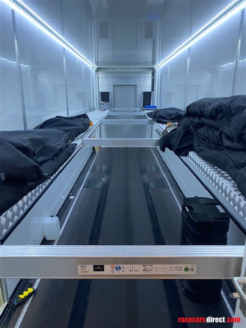 new-condition-racetrailercom-with-anniversary