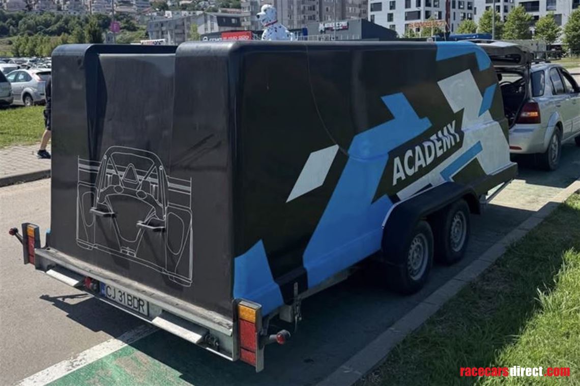 kerenzo-race-car-trailer