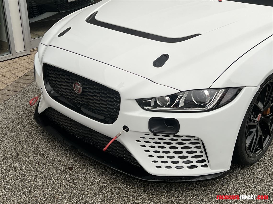 2019-series-elite-prepared-jaguar-project-8-r