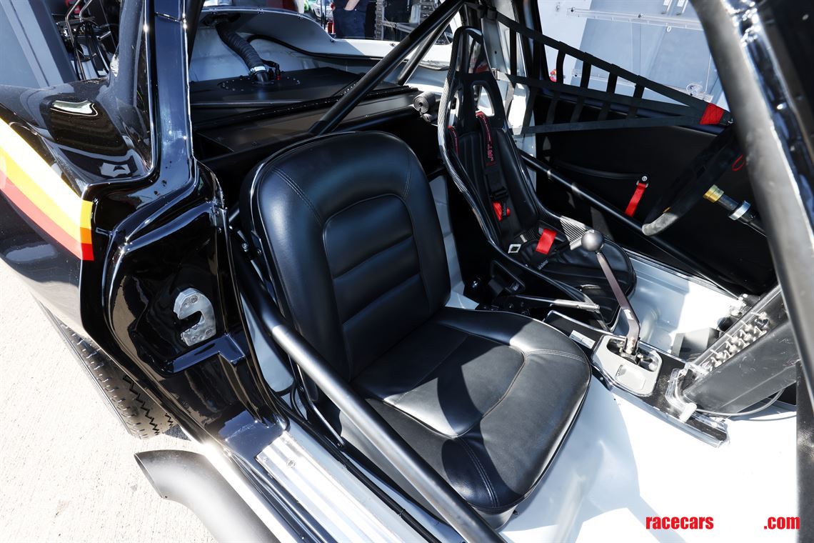 1965-fia-chevrolet-corvette-c2