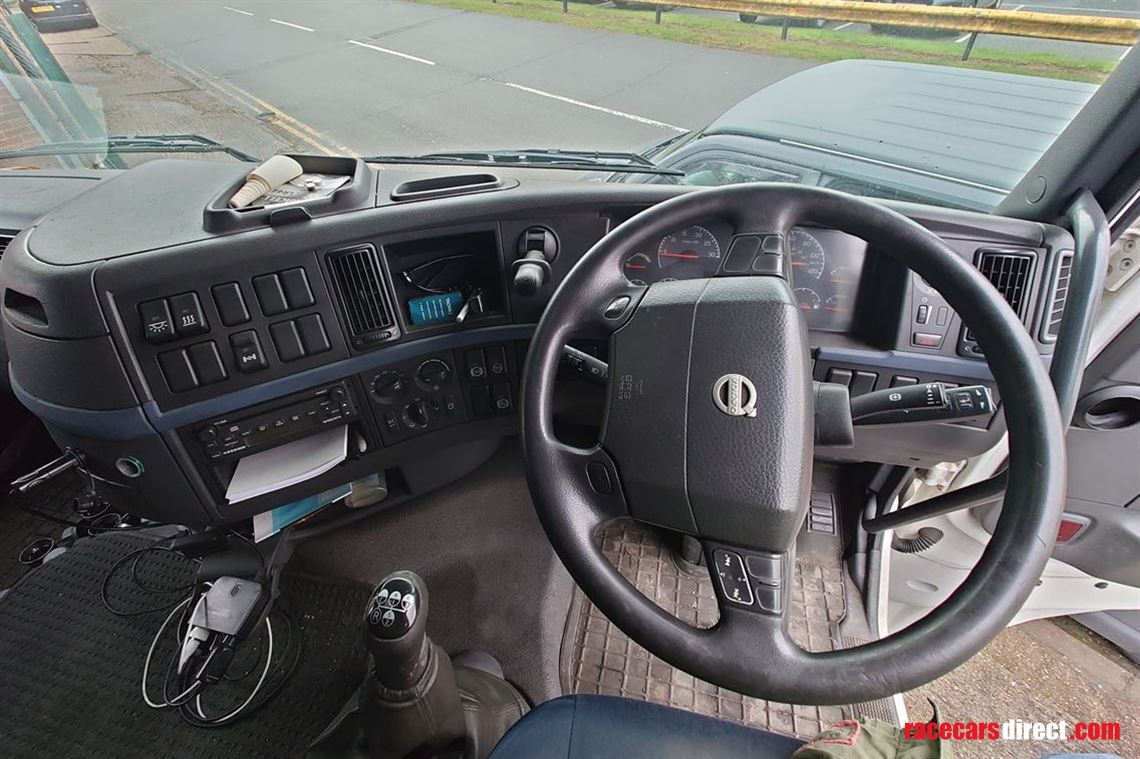 volvo-fh13-500-globetrotter-tractor-unit-2009