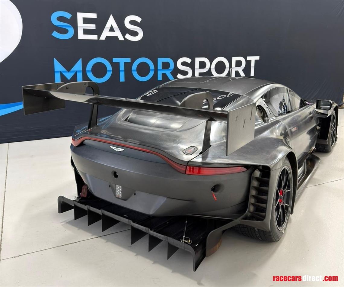 aston-martin-vantage-gt3-evo