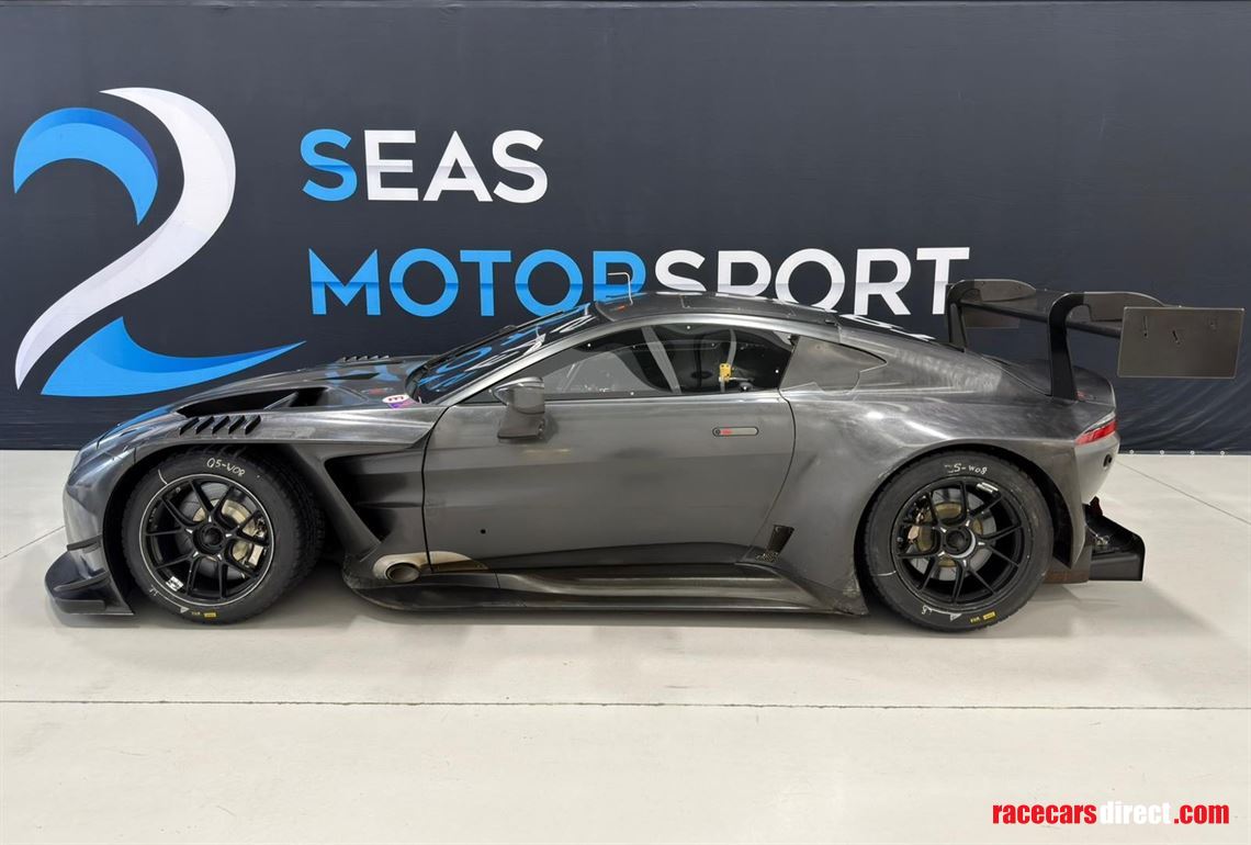 aston-martin-vantage-gt3-evo