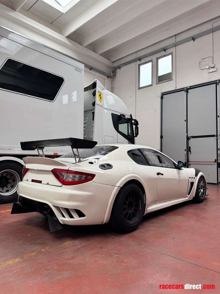 2010-maserati-granturismo-mc-trofeo-gt4-spec