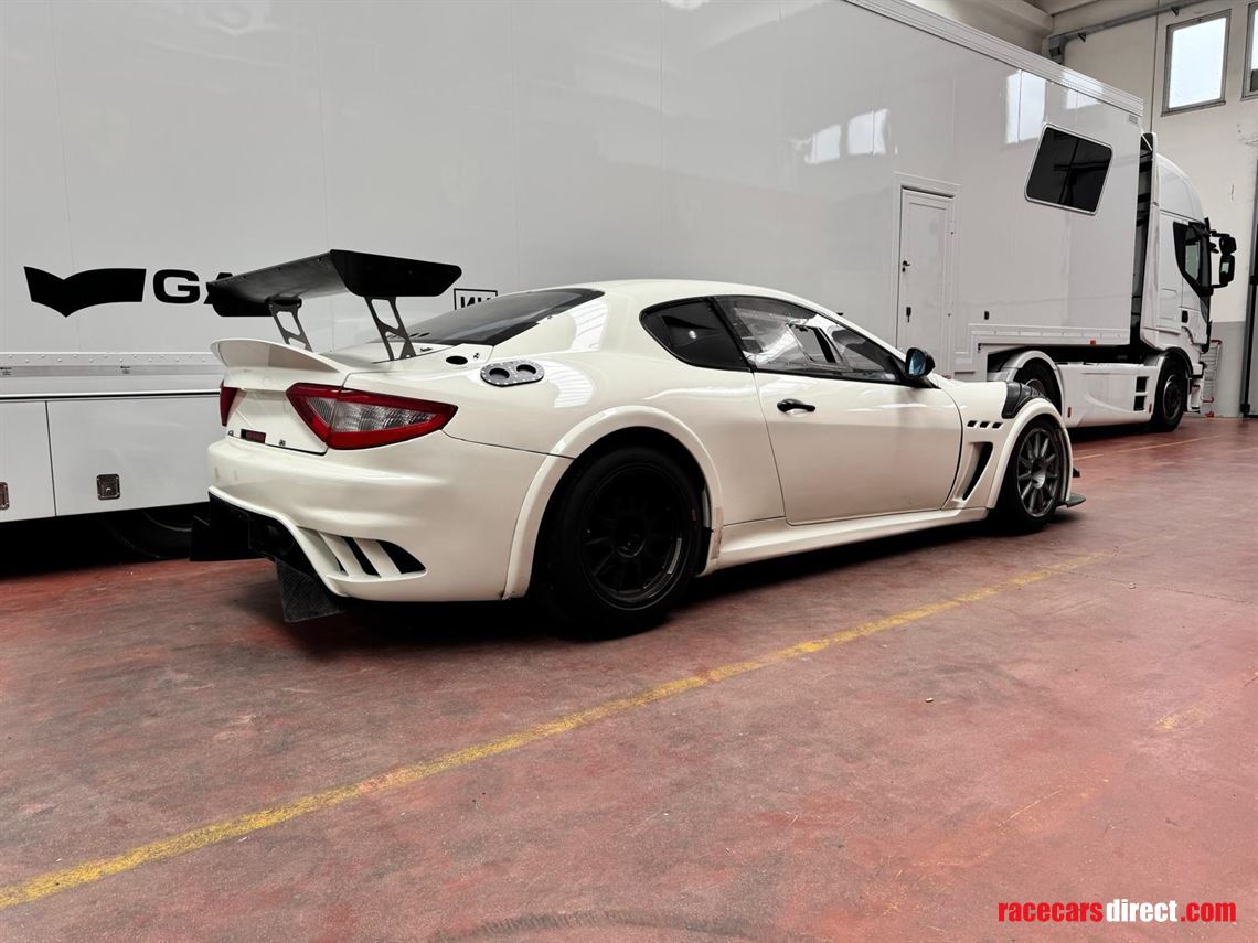 2010-maserati-granturismo-mc-trofeo-gt4-spec