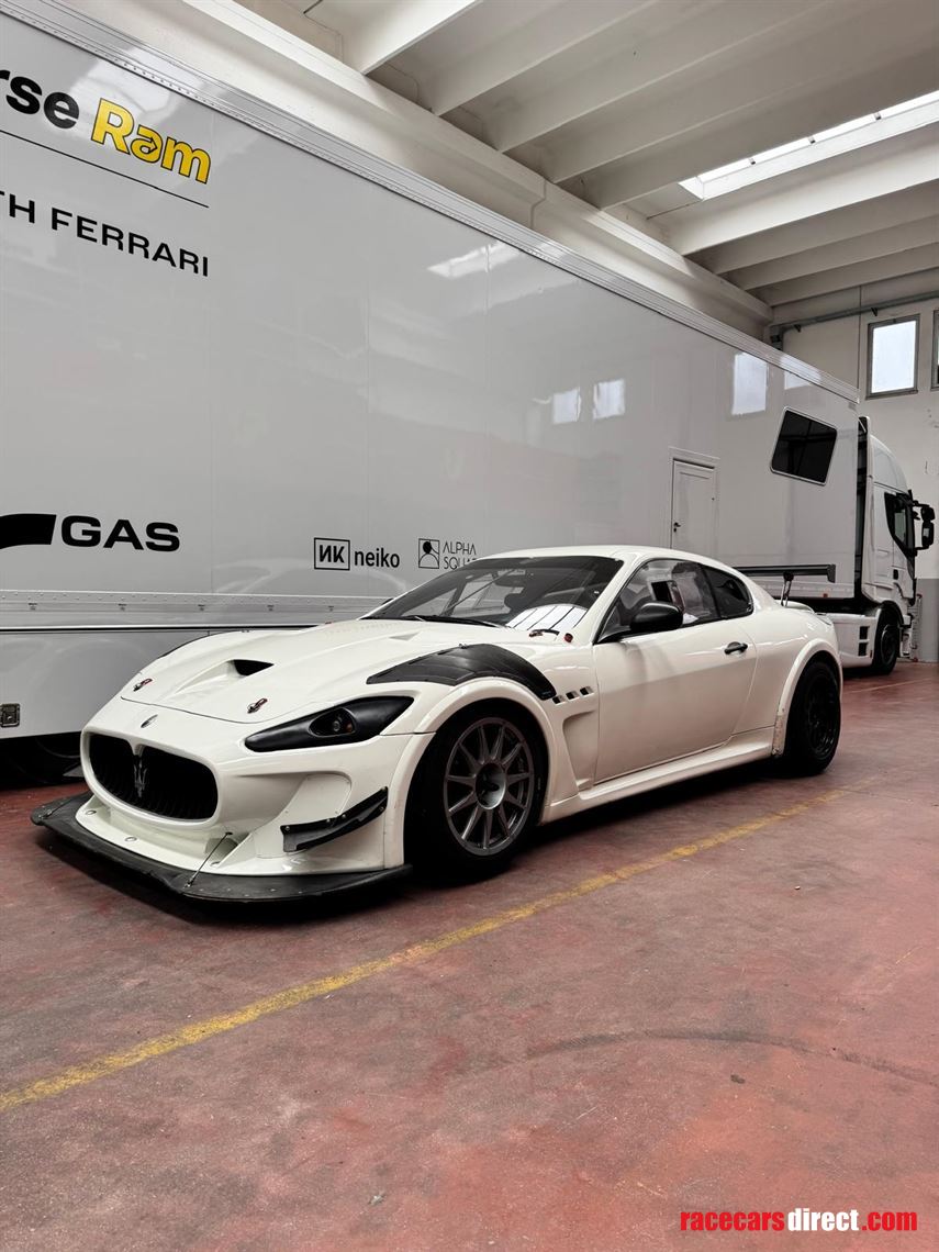 2010-maserati-granturismo-mc-trofeo-gt4-spec