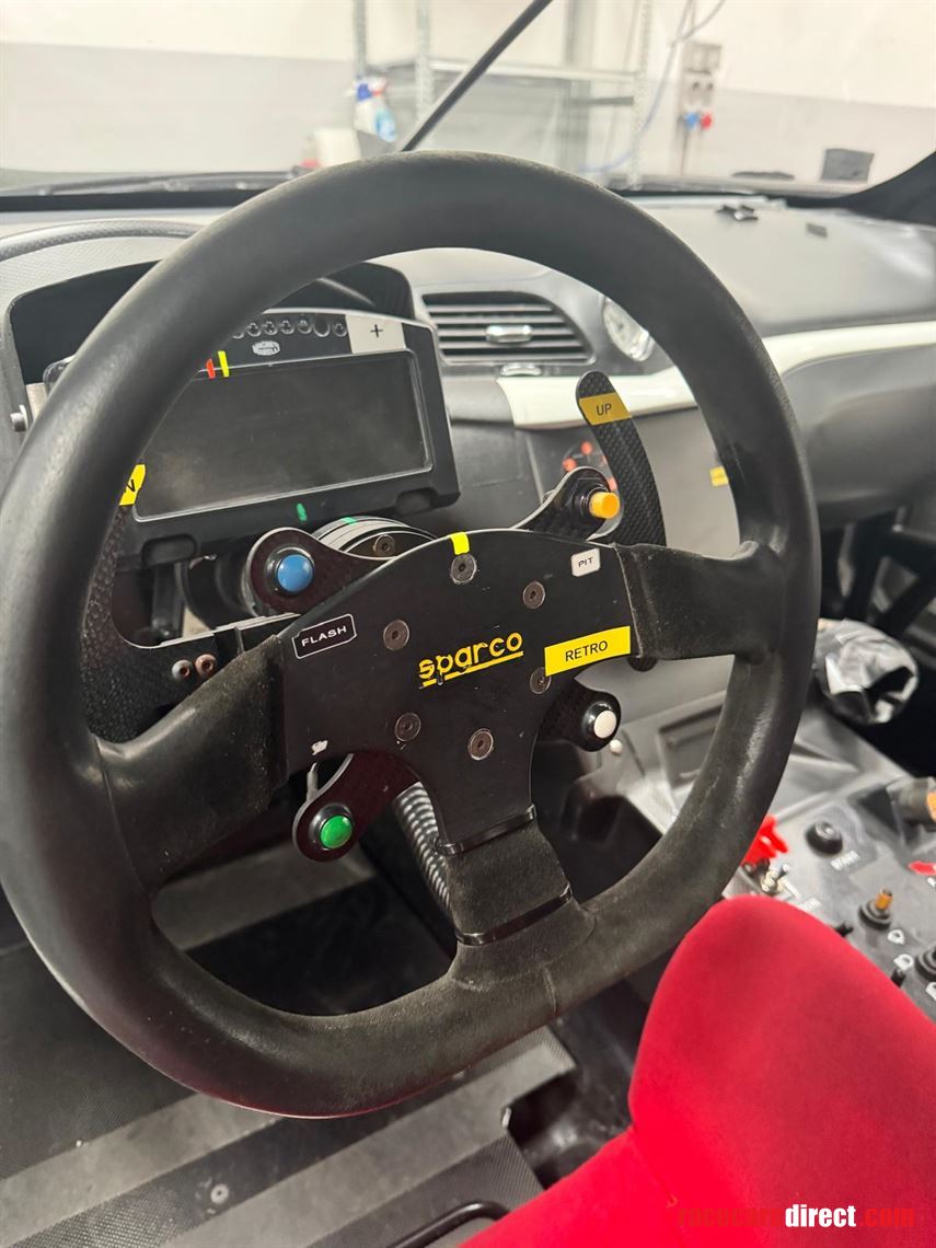 2010-maserati-granturismo-mc-trofeo-gt4-spec