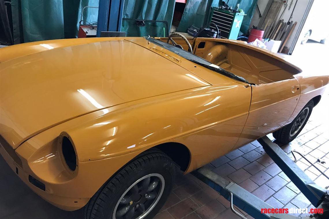 mgb-rolling-body-and-1800-engine