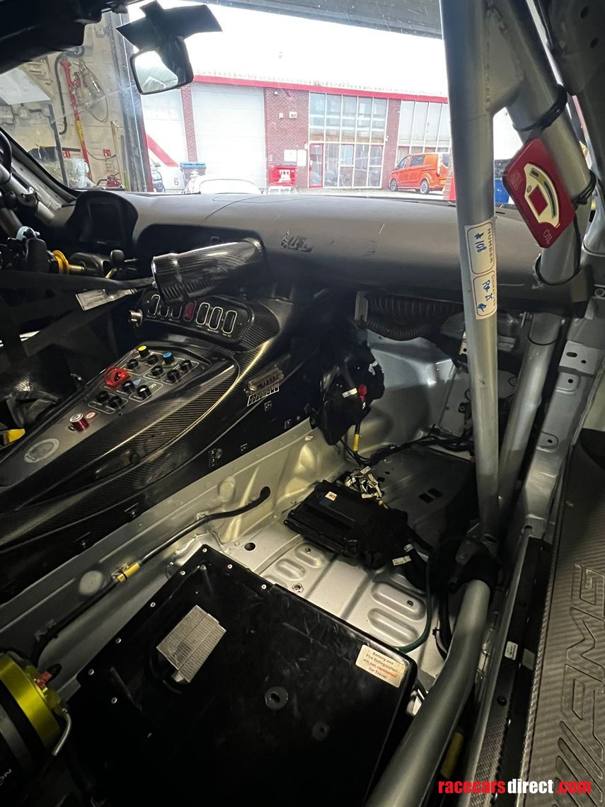 mercedes-amg-gt3-evo