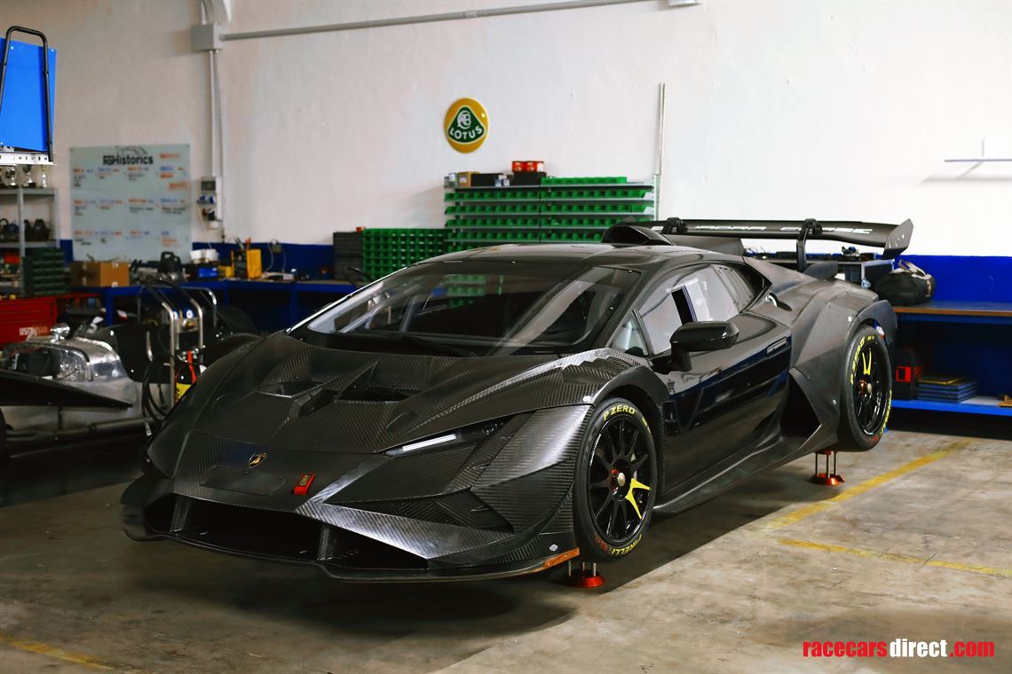 lamborghini-huracan-super-trofeo-evo-2