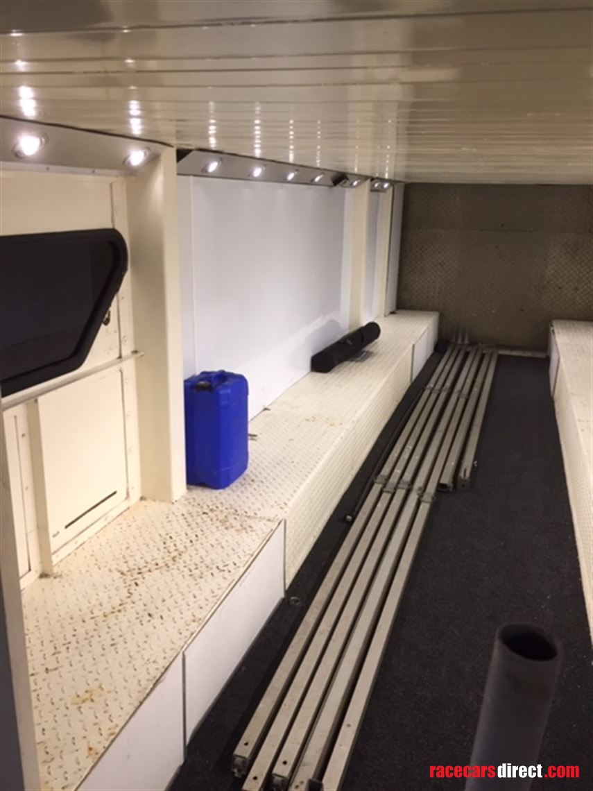 wilson-tri-axle-4-car-transporter-with-hospit