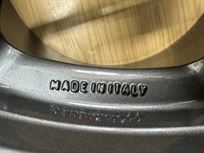 new-11-x-18-competition-centre-lock-wheelsset