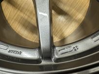 new-11-x-18-competition-centre-lock-wheelsset