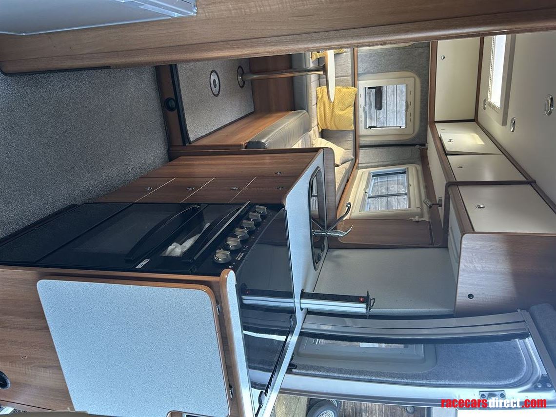 2018-coachbuilt-sl-motorhome