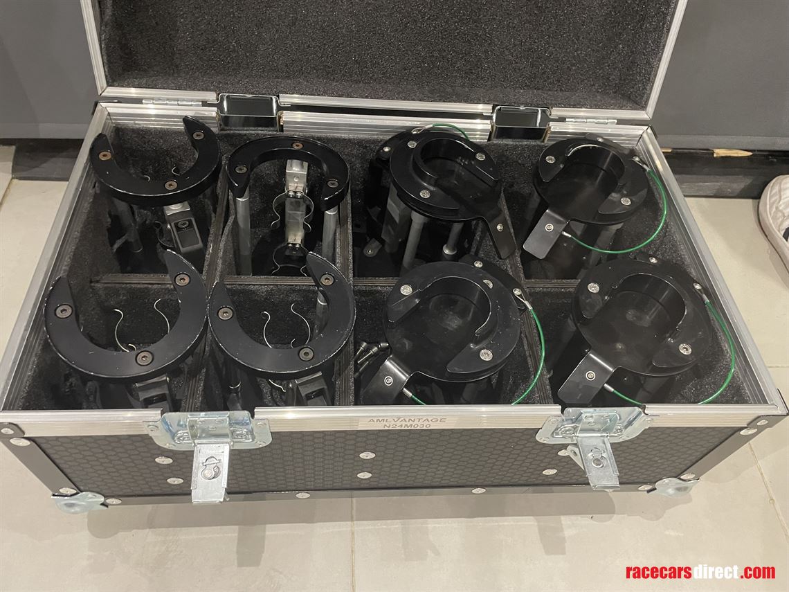 aston-martin-racing-n24-gt4-r15