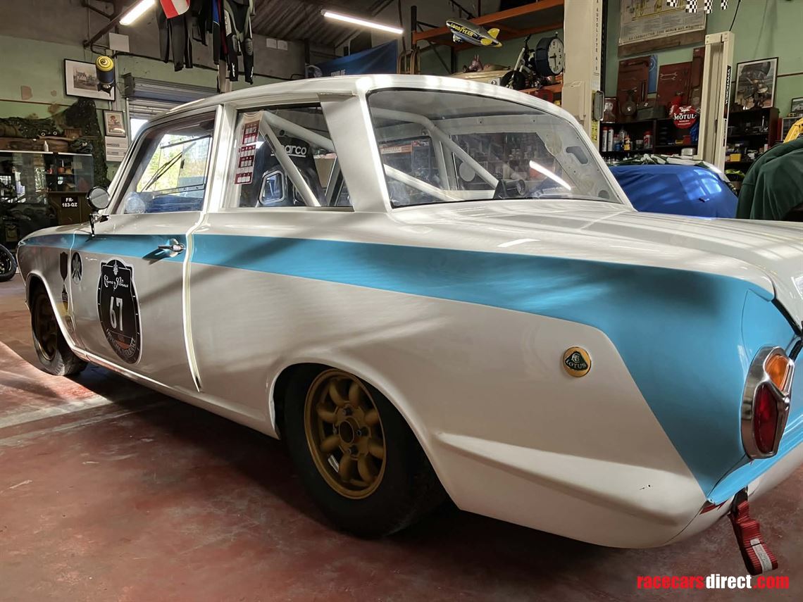 lotus-cortina-mk1-pre-aeroflow-racecar