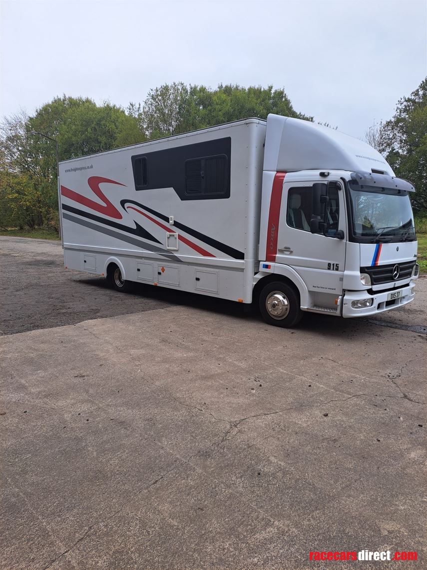 mercedes-atego-race-truck