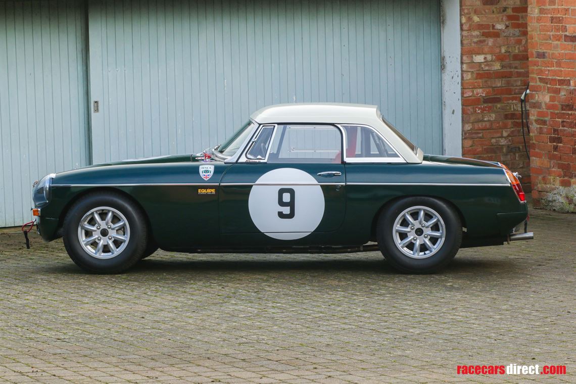 1965-mg-b-race-car