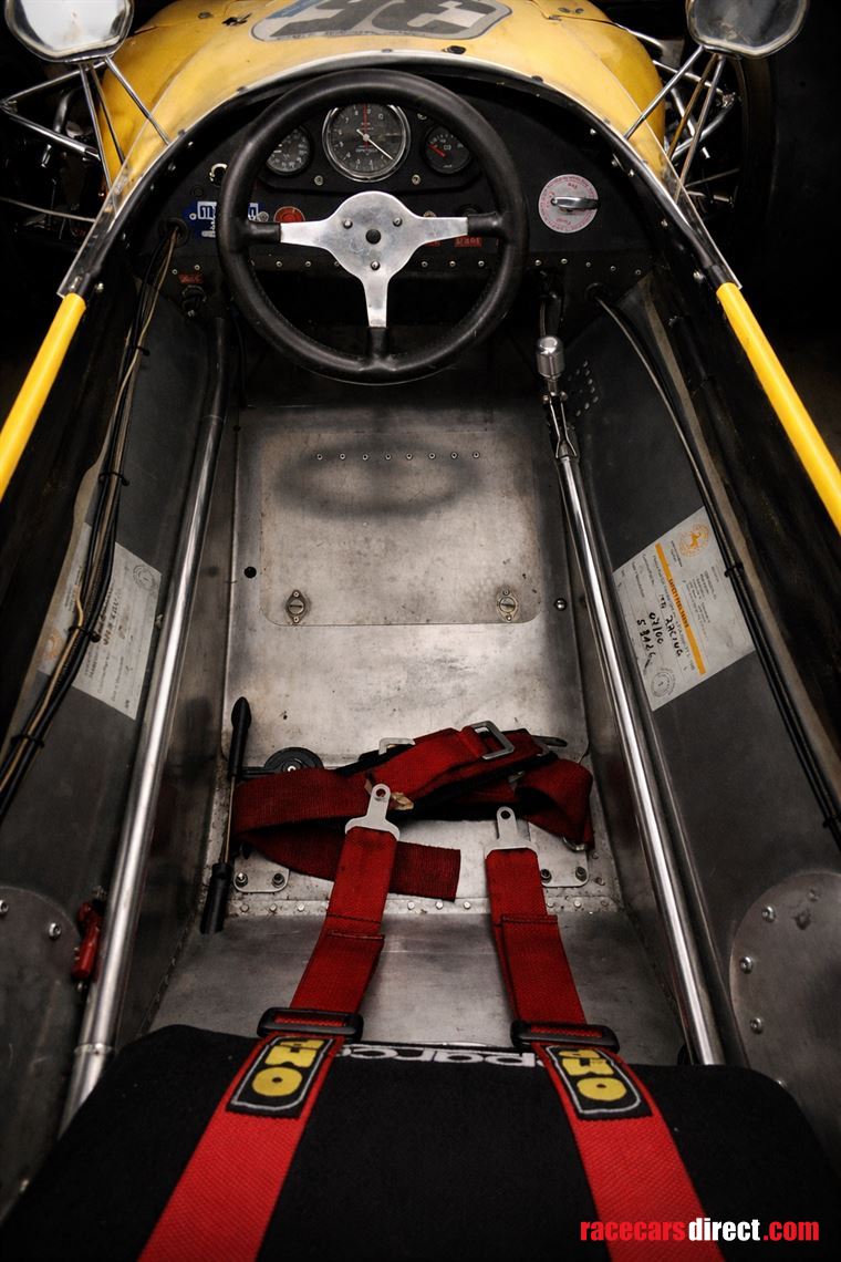 formula-2-march-712m16