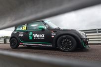 mini-challenge-cooper-race-car