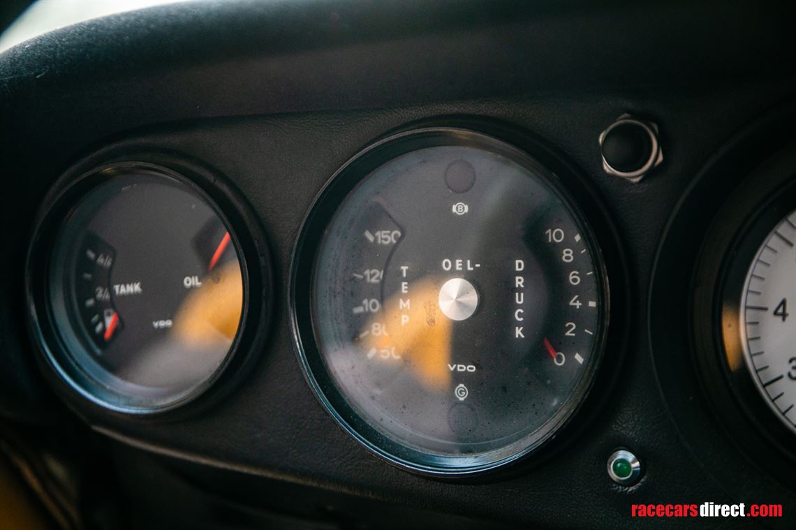 1975-porsche-911-27-mfi-rsr