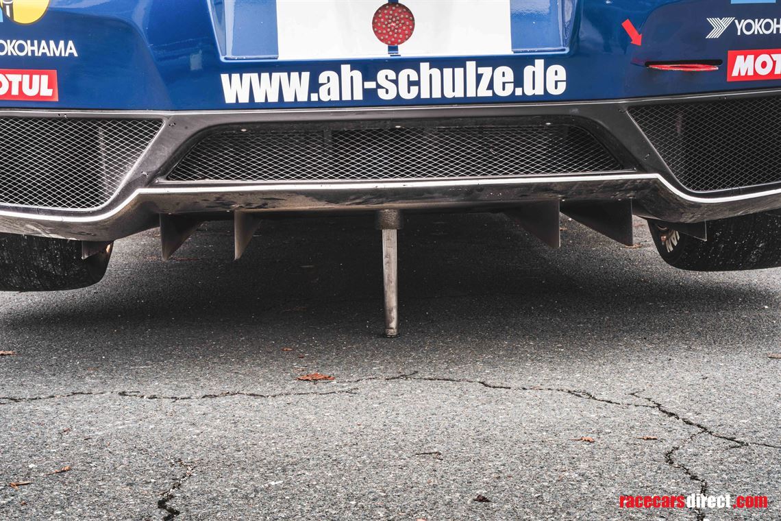 2009-nissan-r35-gt-r-race-car---schulze-motor