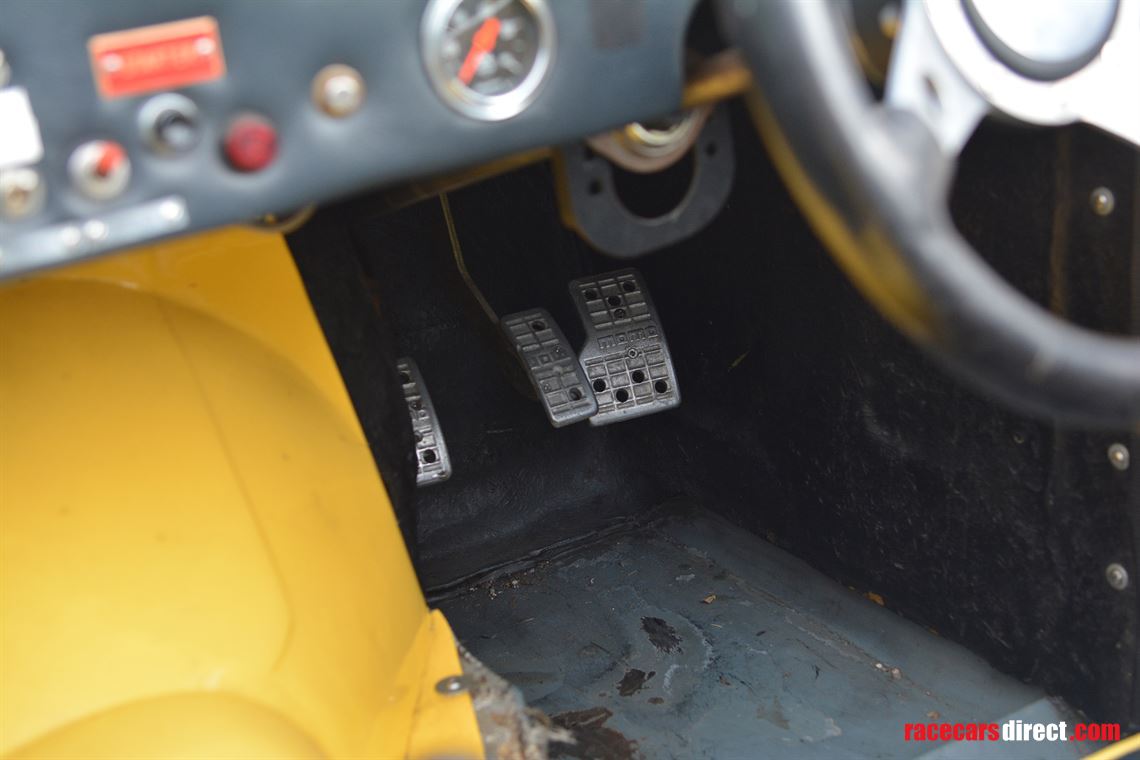 1963-elva-courier-mk3