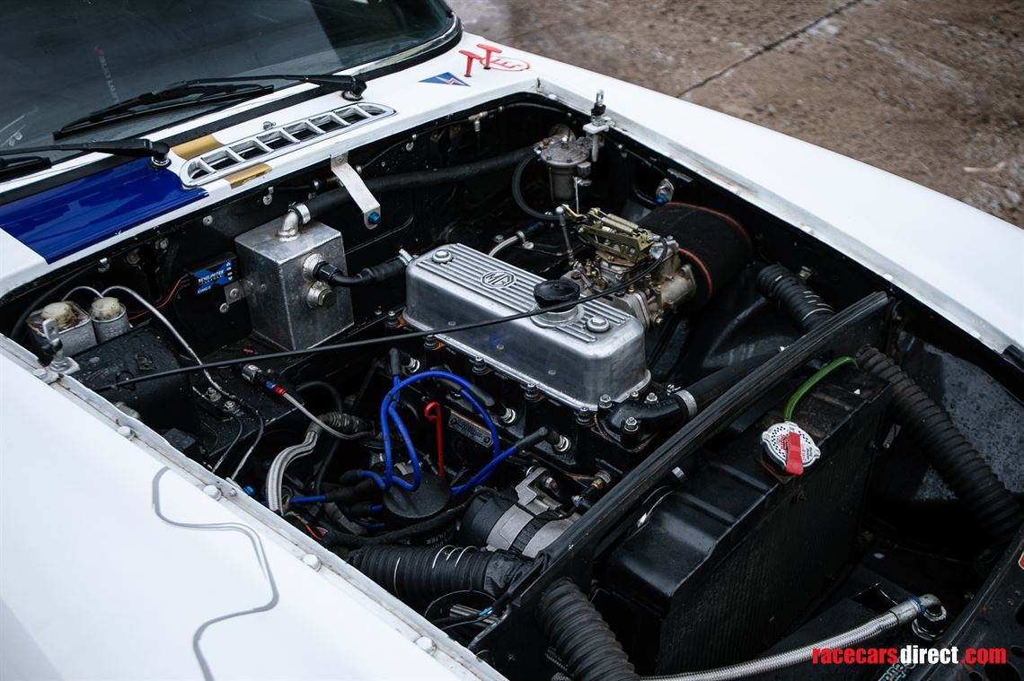 1972-mg-b-gt-race-car---offered-directly-from