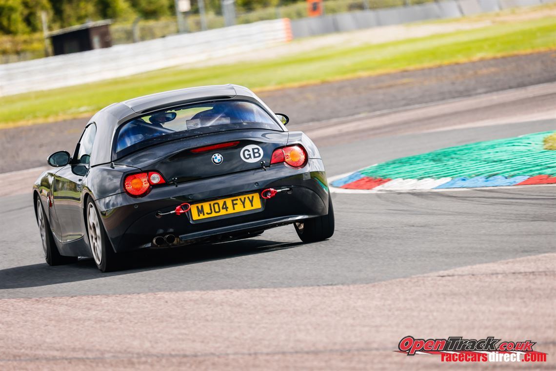 bmw-z4-30i---race-ready-road-legal-v5cmot-red