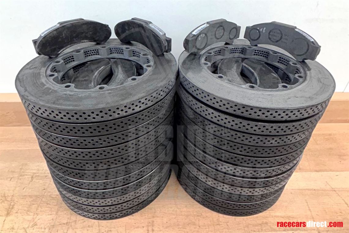 gp2-carbon-brake-discs-andpads