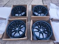 bmw-m2-cs-racing-wheels-motorsport-fuchs-18x1