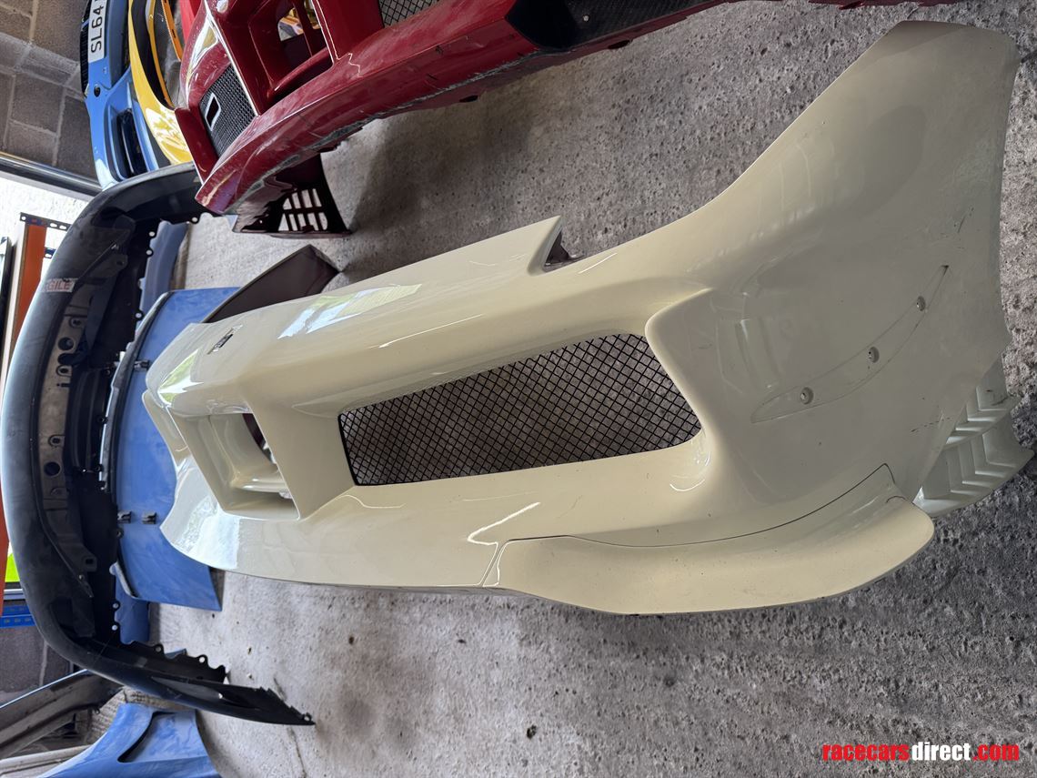 ferrari-488-challenge