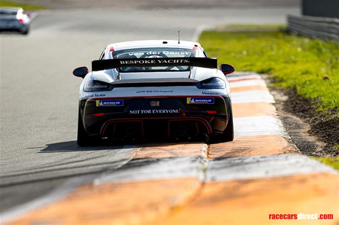 porsche-718-gt4-rs-clubsport-for-sale-my-2023