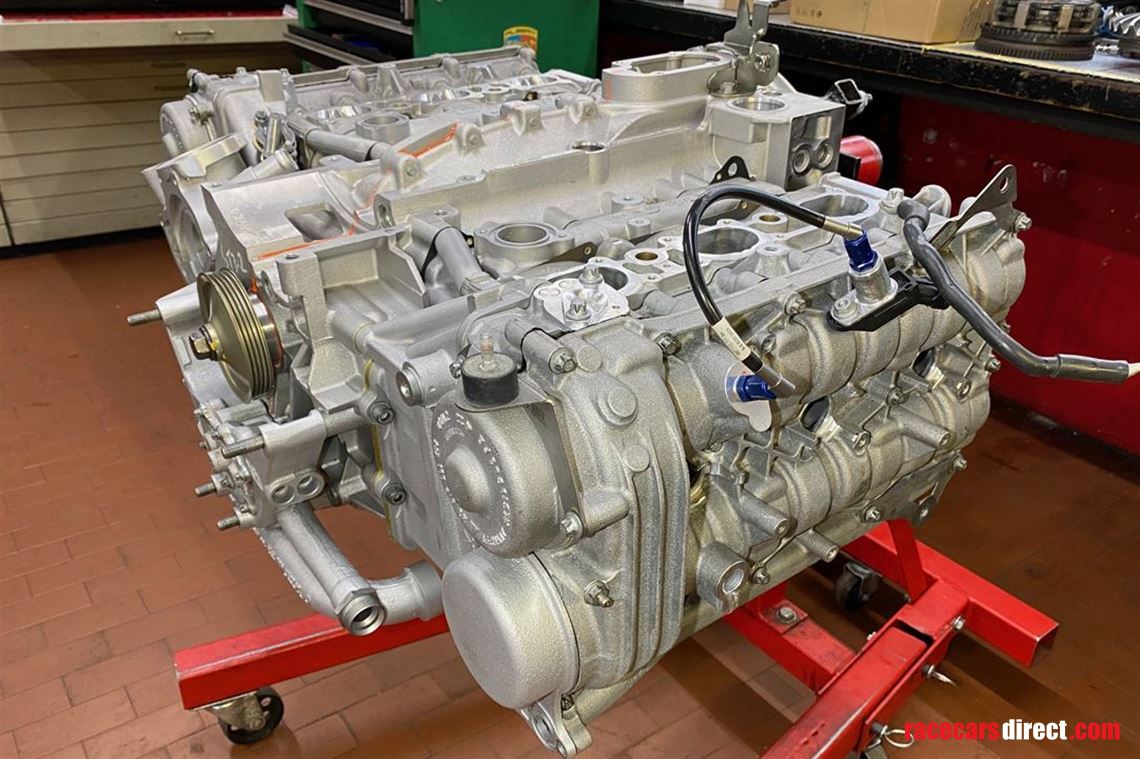 Albert Motorsport Porsche 997 GT3 R ex. Frikadelli Sabine Schmitz Patrick Huismann