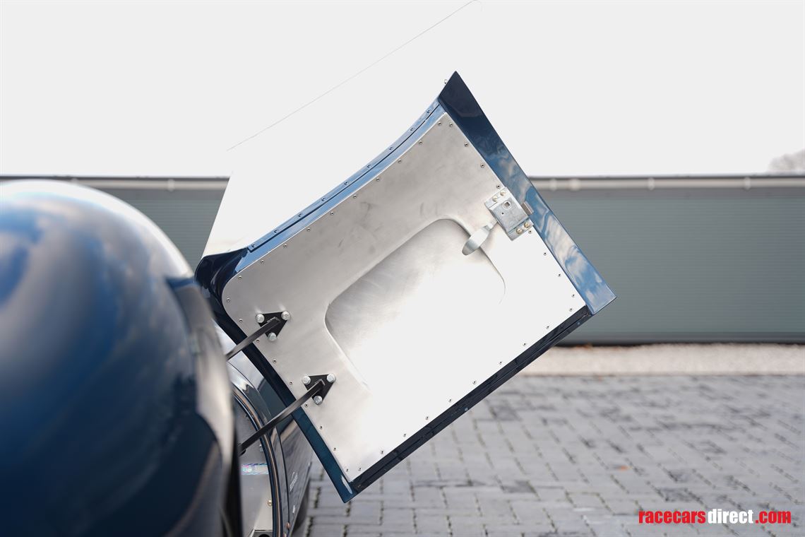 1958-lister-knobbly-continuation