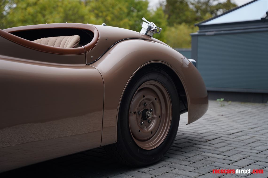 1950-jaguar-xk120-competition-roadster