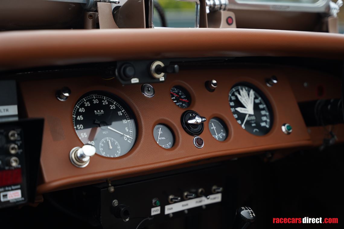 1950-jaguar-xk120-competition-roadster