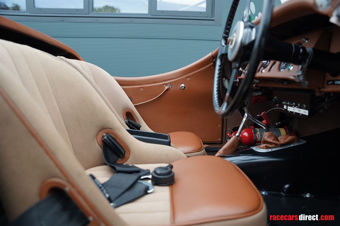 1950-jaguar-xk120-competition-roadster