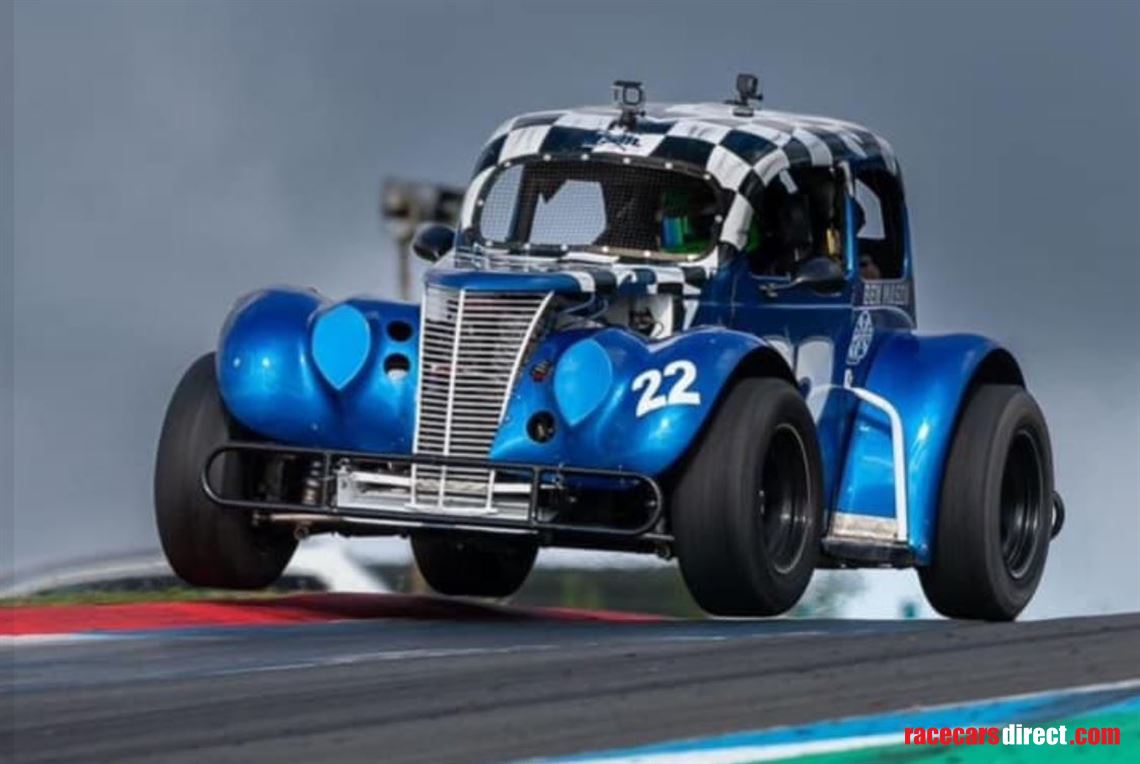 Racecarsdirect.com - National Legend Race Car
