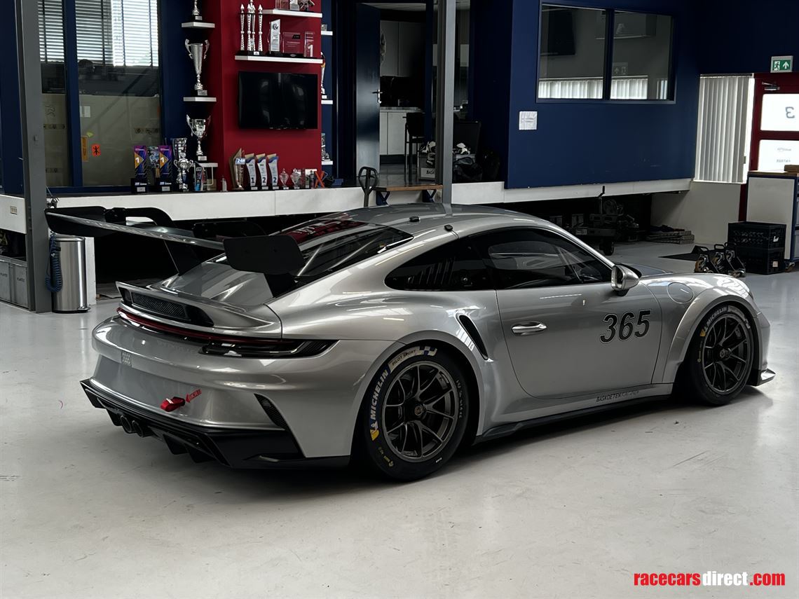 porsche-992-gt3-cup