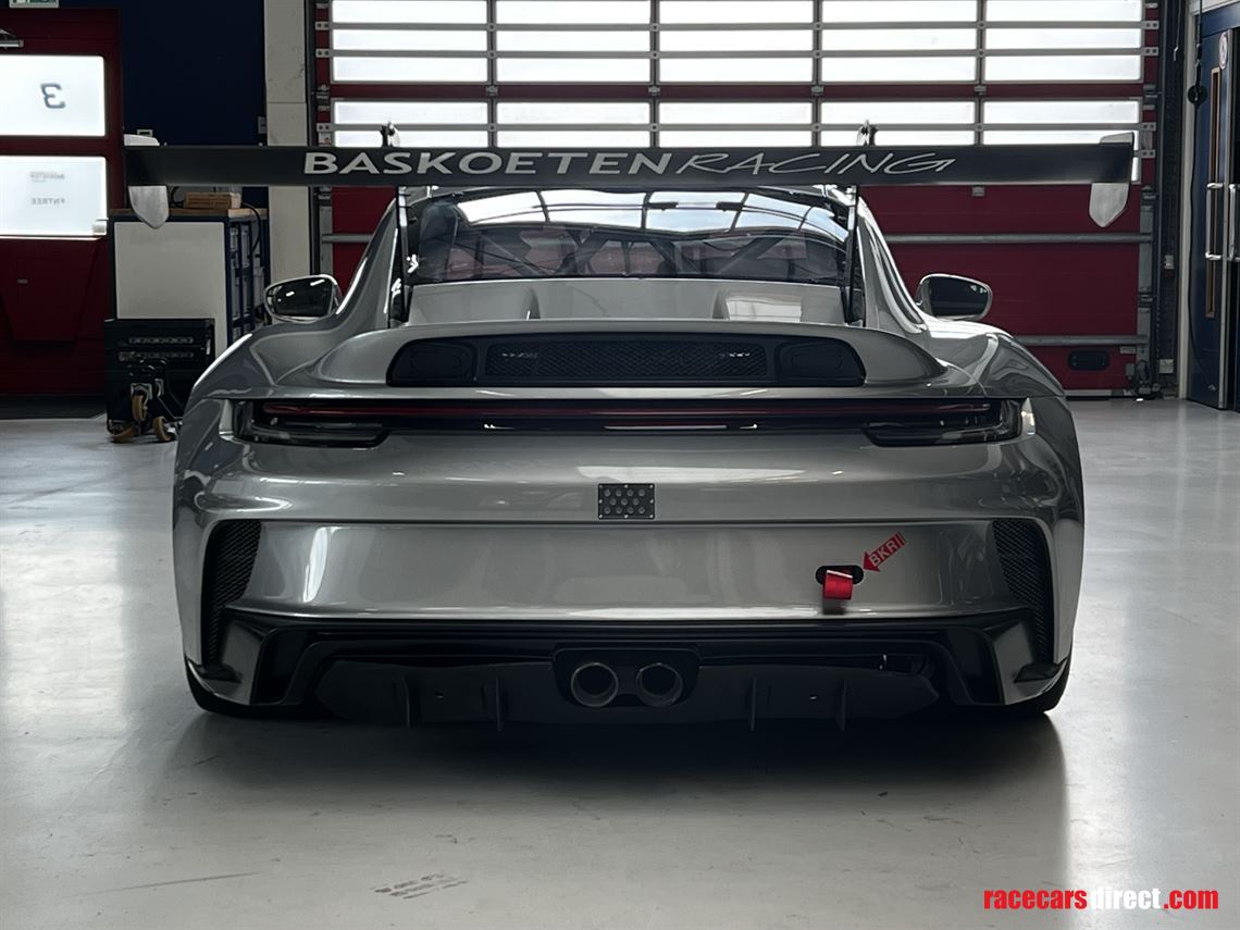 porsche-992-gt3-cup