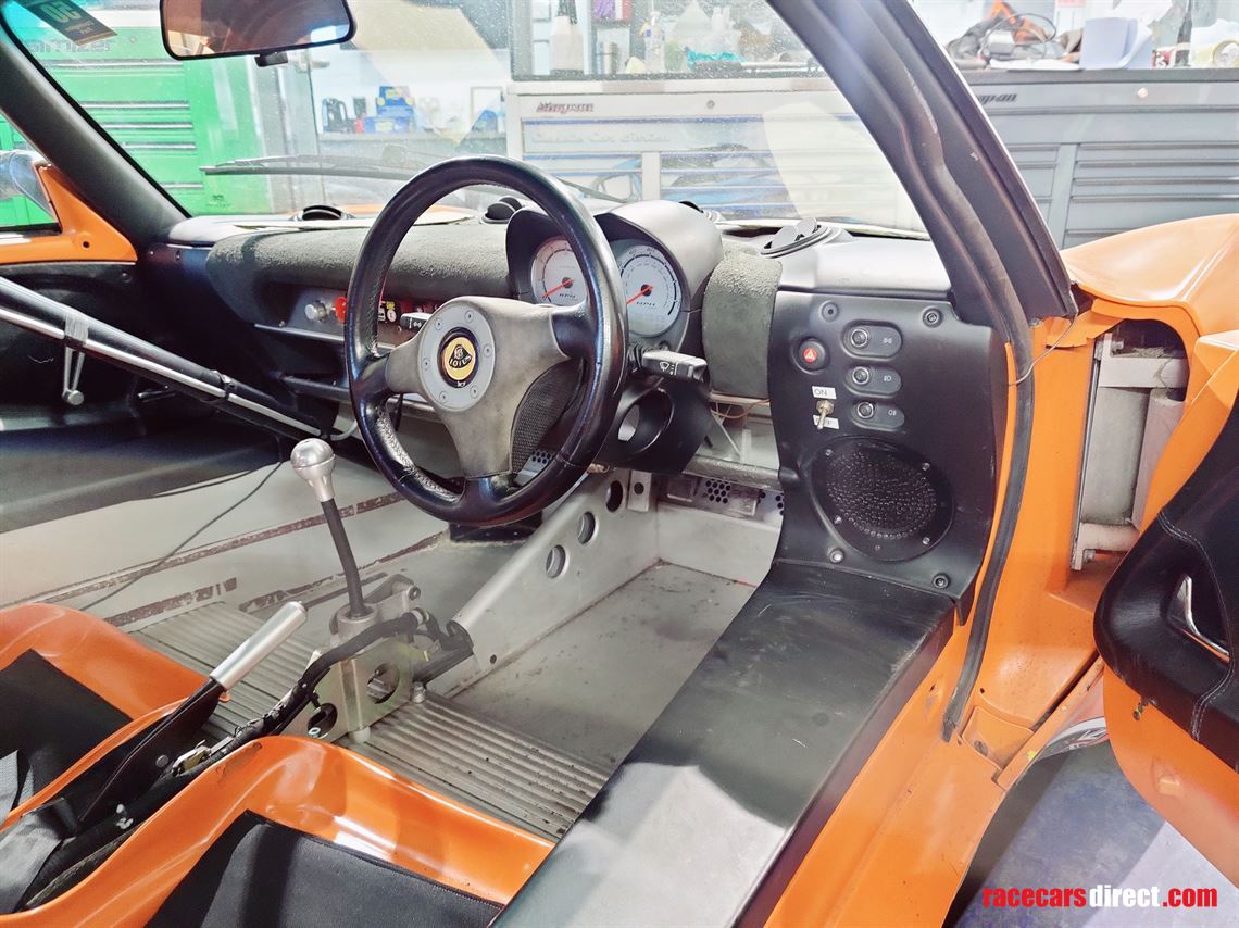 lotus-elise-s2---cup-car