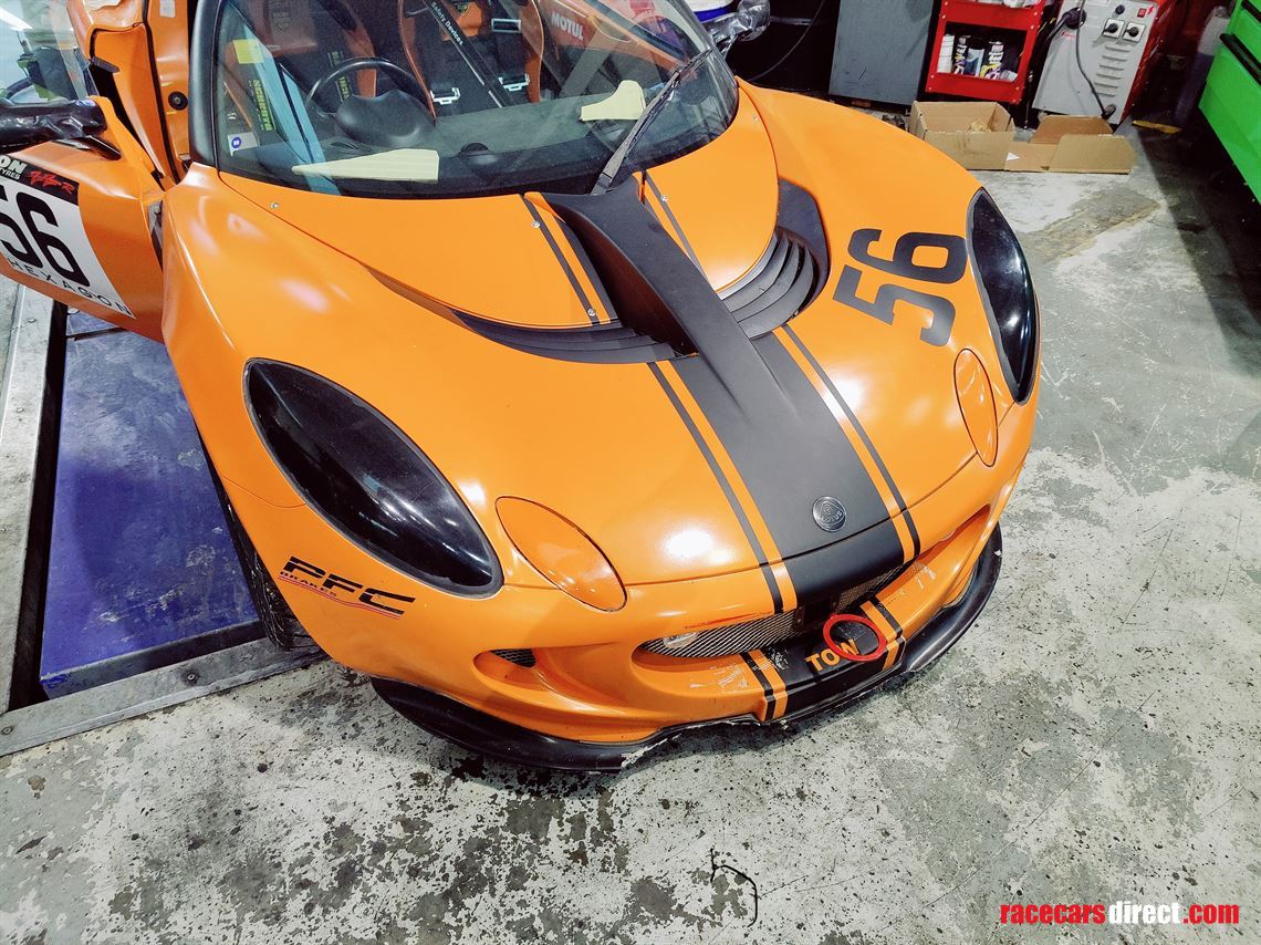 lotus-elise-s2---cup-car