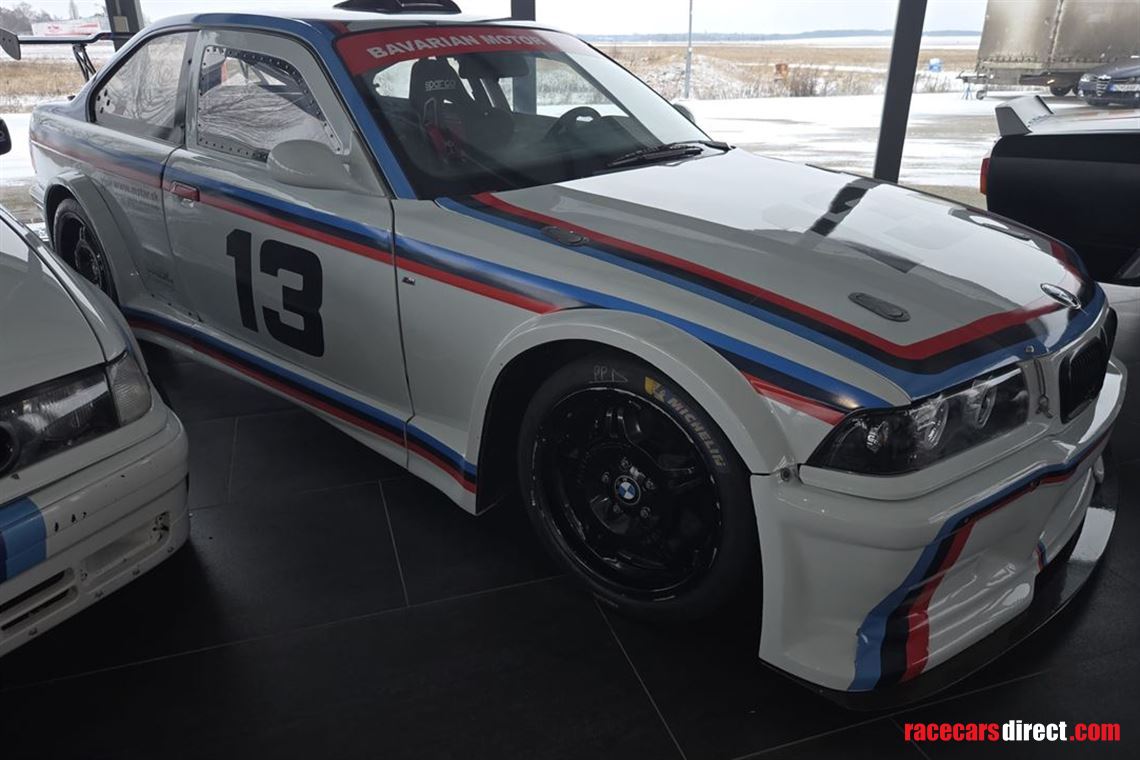 Racecarsdirect.com - 3 Race Cars, 1x BMW M3 E36 + Trailer, 2x BMW 328i E36