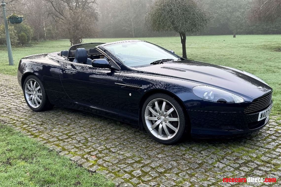 aston-martin-db9-volante